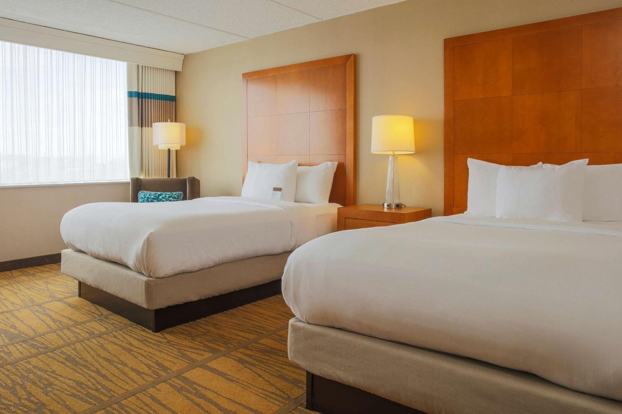 Doubletree By Hilton Rochester Henrietta Εξωτερικό φωτογραφία