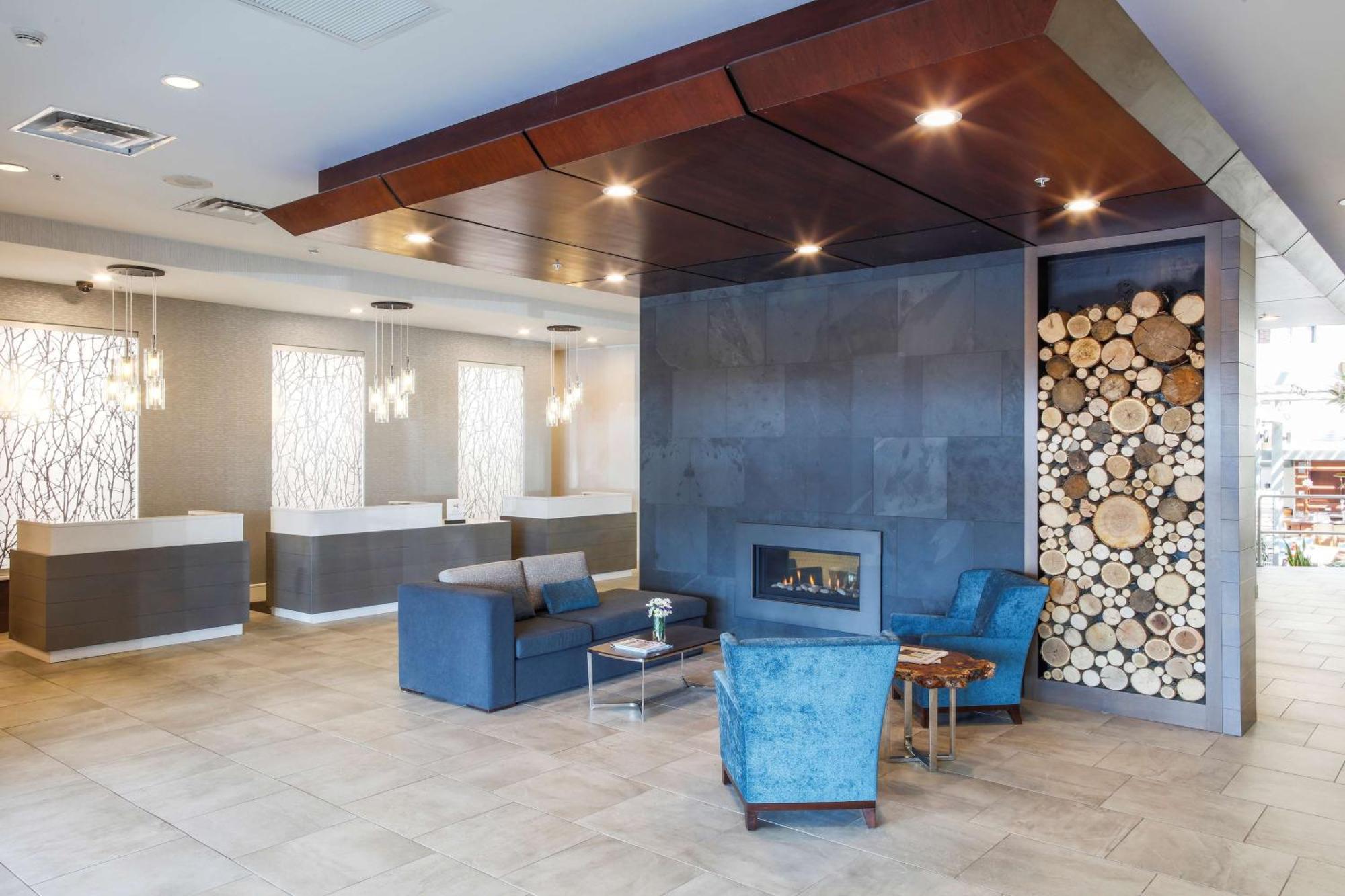 Doubletree By Hilton Rochester Henrietta Εξωτερικό φωτογραφία