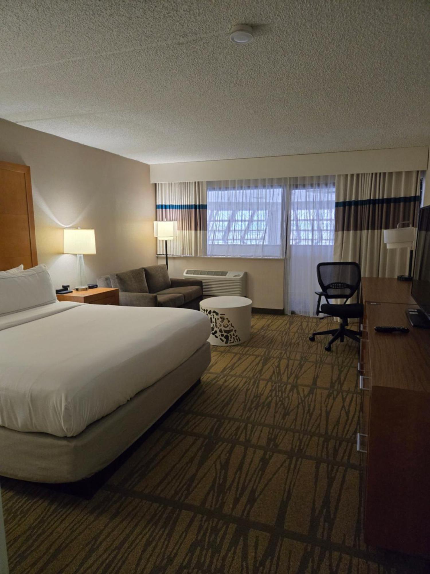 Doubletree By Hilton Rochester Henrietta Εξωτερικό φωτογραφία