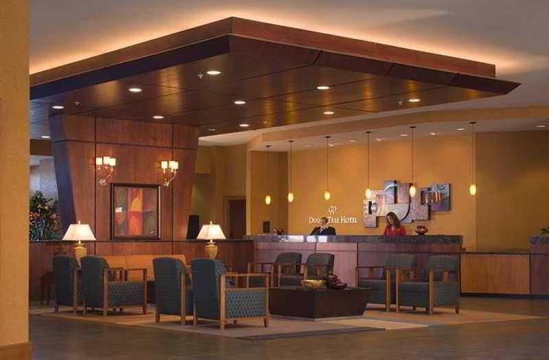 Doubletree By Hilton Rochester Henrietta Εξωτερικό φωτογραφία